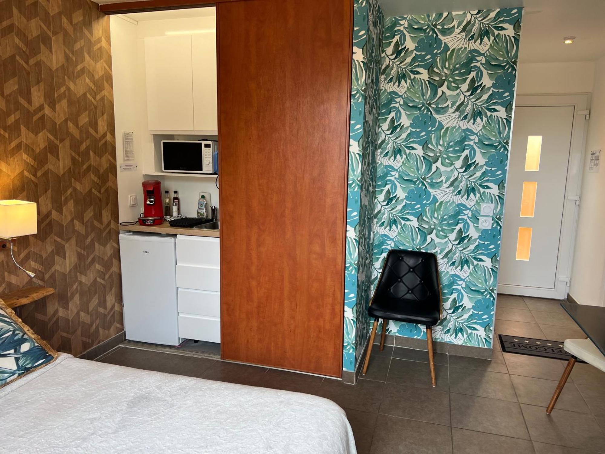 B&B Le Patio34 Laverune Экстерьер фото