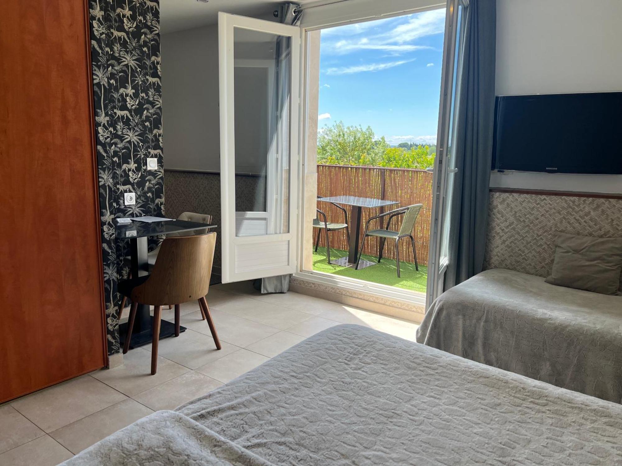 B&B Le Patio34 Laverune Экстерьер фото